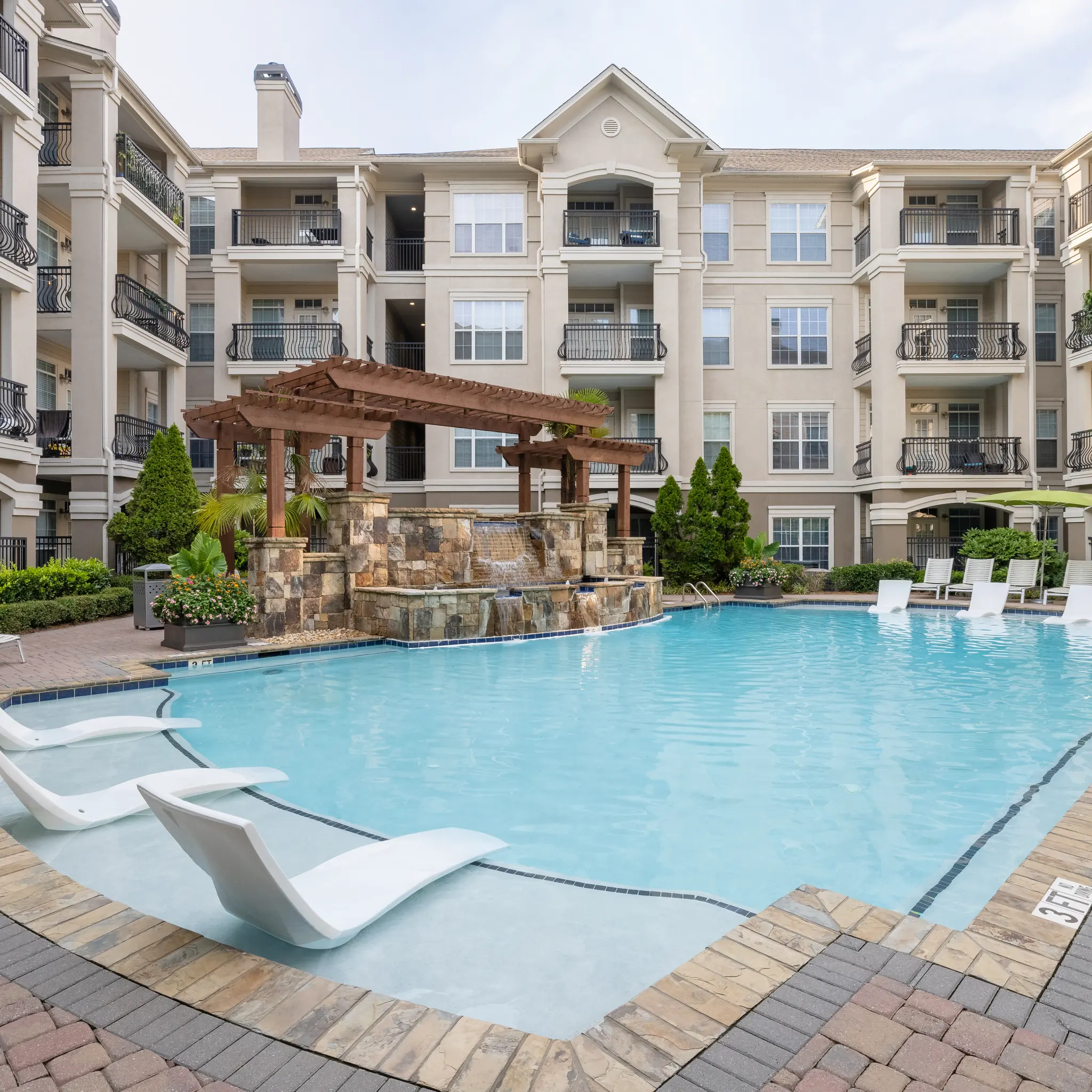 Modern apartments in Dunwoody, GA Drexel Collective